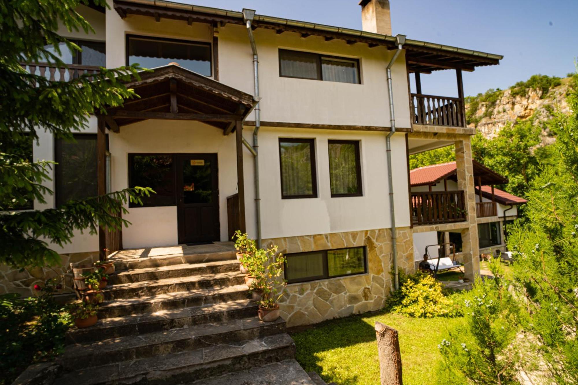 Neda'S House 호텔 Cherven  외부 사진